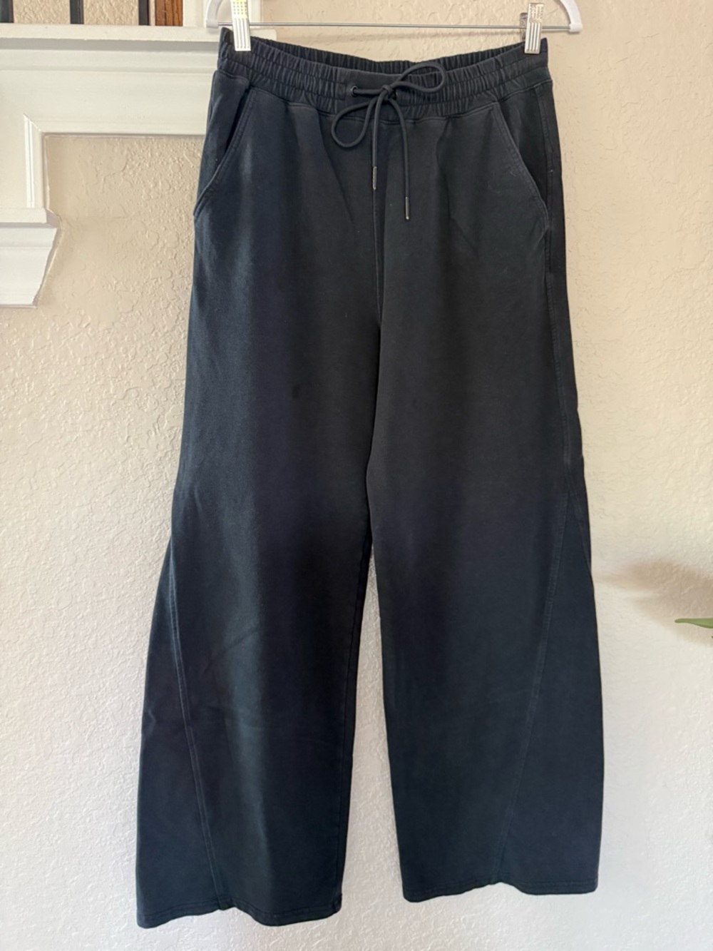 Abercrombie & Fitch Black Drawstring Wide-Leg Pants